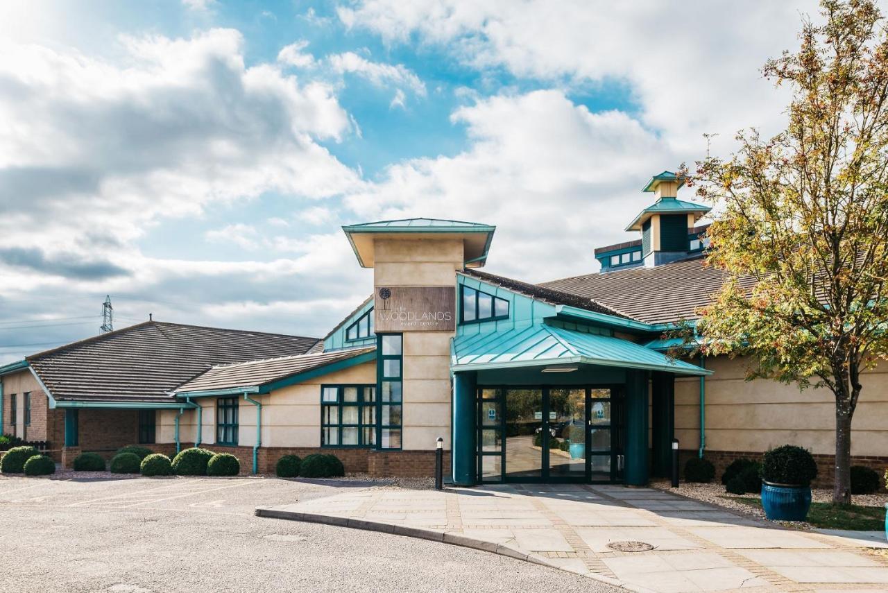 The Woodlands Event Centre Hotell Wyboston Eksteriør bilde