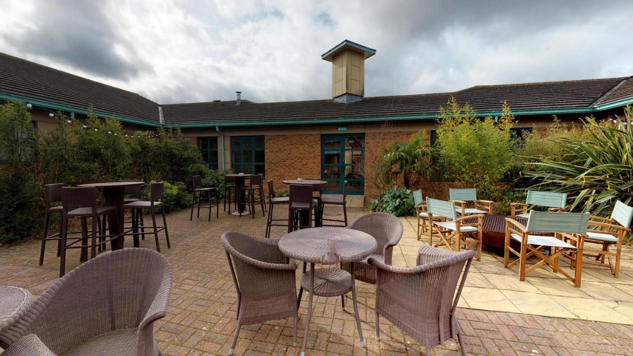 The Woodlands Event Centre Hotell Wyboston Eksteriør bilde