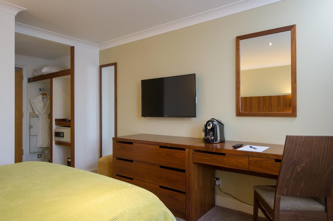 The Woodlands Event Centre Hotell Wyboston Eksteriør bilde